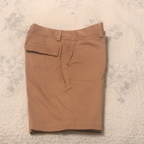 Banana republic long shorts. Size 0 petite - Picture 4 of 6